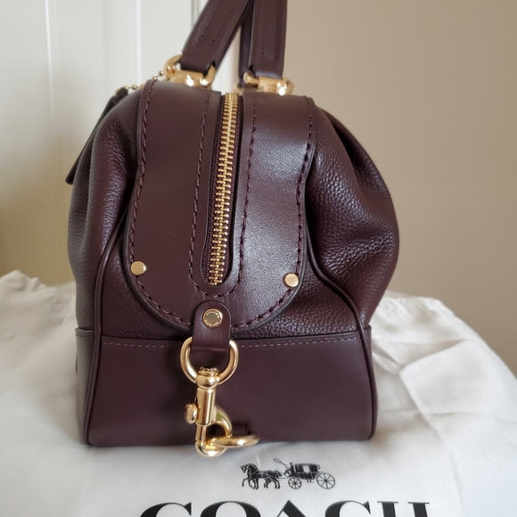 SOLD - Picture 3 of 11